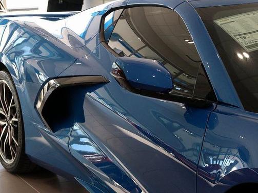 2025 Chevrolet Corvette Stingray w/2LT