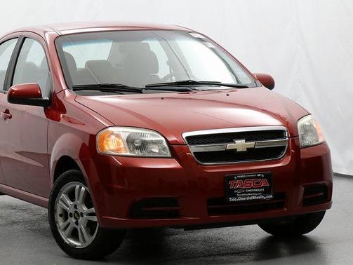 2011 Chevrolet Aveo LT
