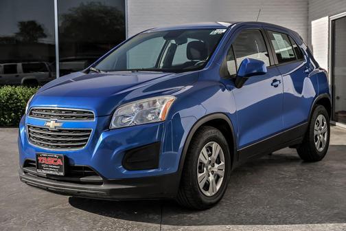 Brilliant Blue Metallic 2016 Chevrolet Trax LS