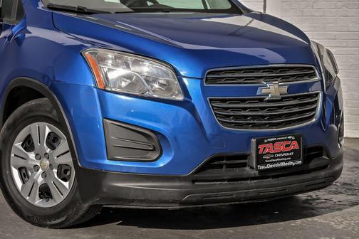 Brilliant Blue Metallic 2016 Chevrolet Trax LS