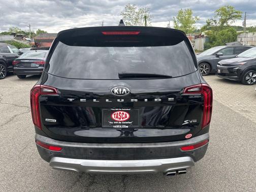 Ebony Black 2020 Kia Telluride S
