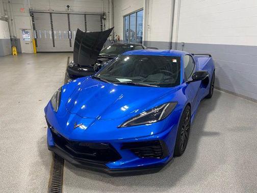 2024 Chevrolet Corvette Stingray w/2LT