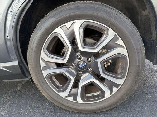 Magnetite Gray Metallic 2023 Subaru Ascent Touring 7-Passenger