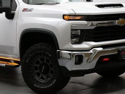 2024 Chevrolet Silverado 2500 LT