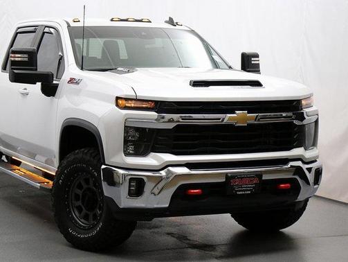 2024 Chevrolet Silverado 2500 LT