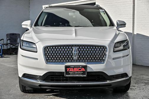 Pristine White Metallic Tri-Coat 2022 Lincoln Nautilus Reserve