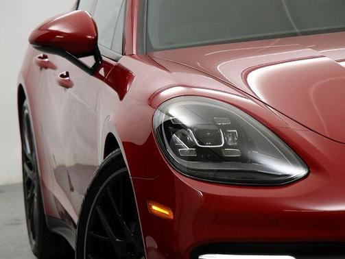 2021 Porsche Panamera Base