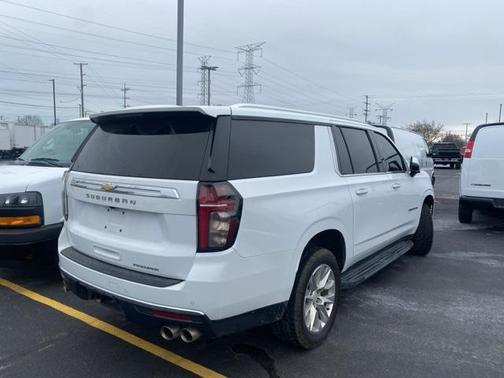2023 Chevrolet Suburban Premier