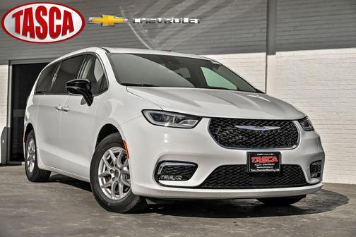 Bright White Clearcoat 2024 Chrysler Pacifica Touring L