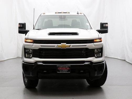 2025 Chevrolet Silverado 2500 Custom