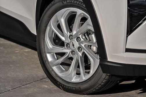 Summit White 2027 Chevrolet Bolt LT FWD