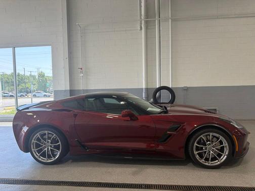 Long Beach Red Metallic Tintcoat 2017 Chevrolet Corvette Grand Sport