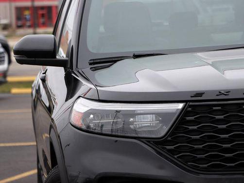 Agate Black Metallic 2022 Ford Explorer ST