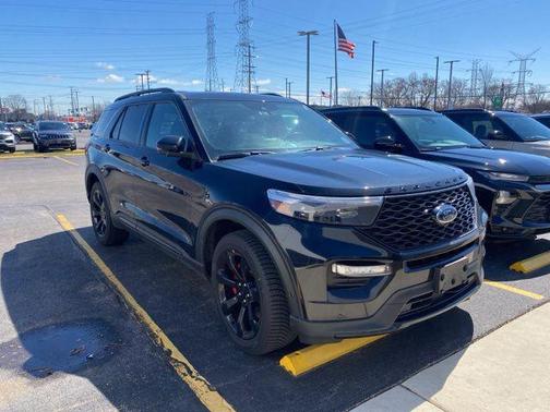 Agate Black Metallic 2022 Ford Explorer ST