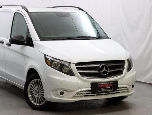 2019 Mercedes-Benz Metris Base