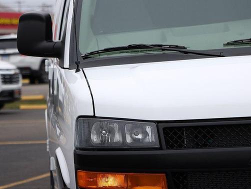 2026 Chevrolet Express 2500 2500 Regular Wheelbase, WT, RWD