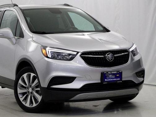Photo 2 of 27 of 2018 Buick Encore Preferred