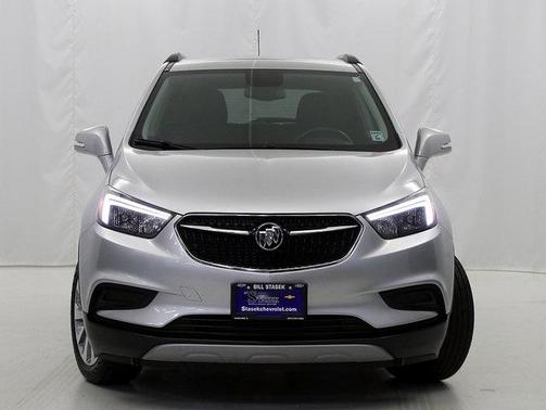 Photo 5 of 27 of 2018 Buick Encore Preferred