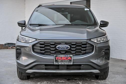 Carbonized Gray Metallic 2025 Ford Escape ST-Line