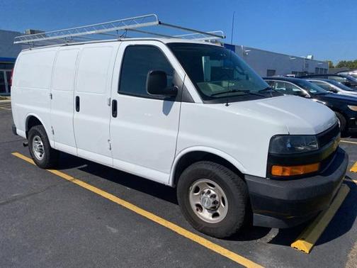 2020 Chevrolet Express 2500 RWD 2500 Regular Wheelbase WT