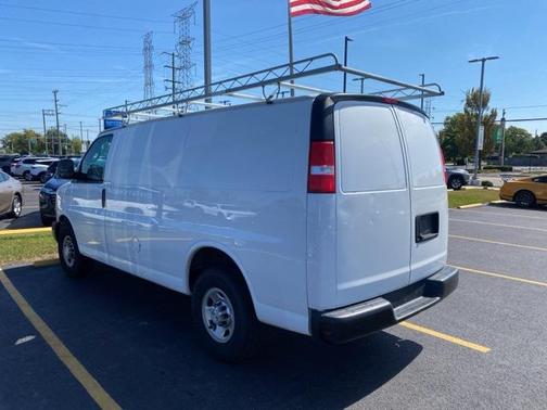 2020 Chevrolet Express 2500 RWD 2500 Regular Wheelbase WT
