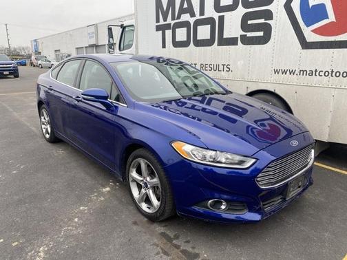 2014 Ford Fusion SE