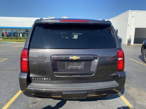2016 Chevrolet Suburban LT