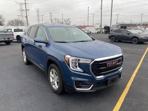 2024 GMC Terrain SLE