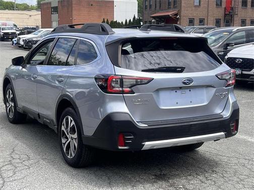 2022 Subaru Outback Limited XT