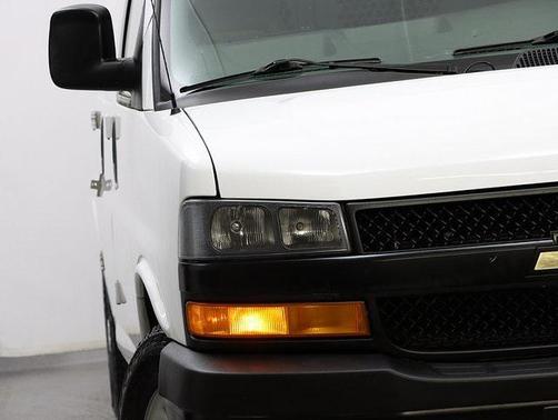 2021 Chevrolet Express 2500 RWD 2500 Regular Wheelbase WT