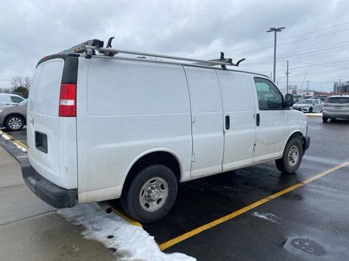 2021 Chevrolet Express 2500 RWD 2500 Regular Wheelbase WT