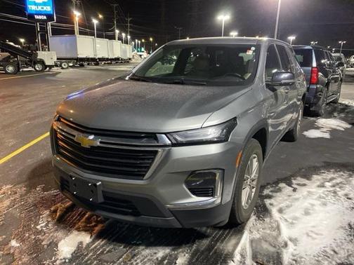 2023 Chevrolet Traverse LS