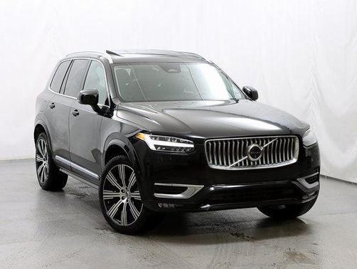 2024 Volvo XC90 B5 Plus Bright Theme