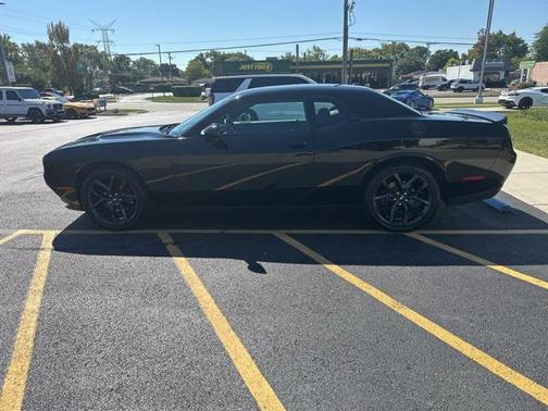 2019 Dodge Challenger SXT