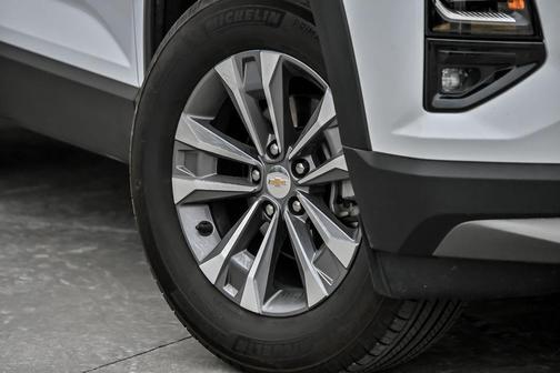 Summit White 2025 Chevrolet Equinox 1LT