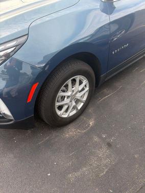 Lakeshore Blue Metallic 2024 Chevrolet Equinox 1LT