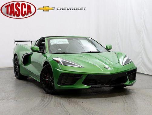 Roswell Green Metallic 2026 Chevrolet Corvette Stingray w/1LT