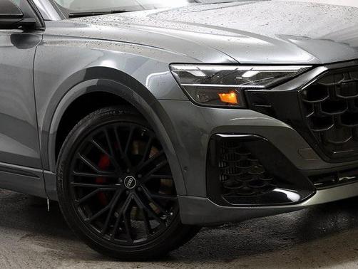 2024 Audi SQ8 4.0T Premium Plus