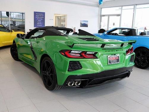 2026 Chevrolet Corvette Stingray w/2LT