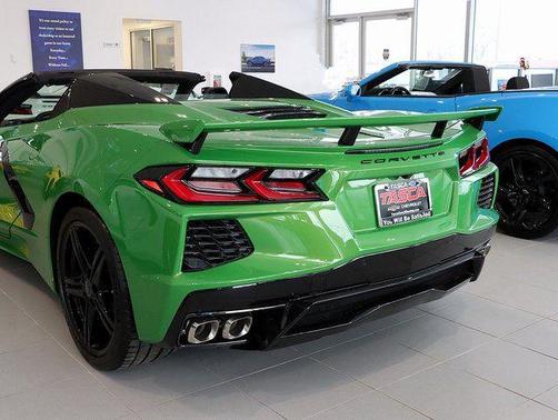 2026 Chevrolet Corvette Stingray w/2LT