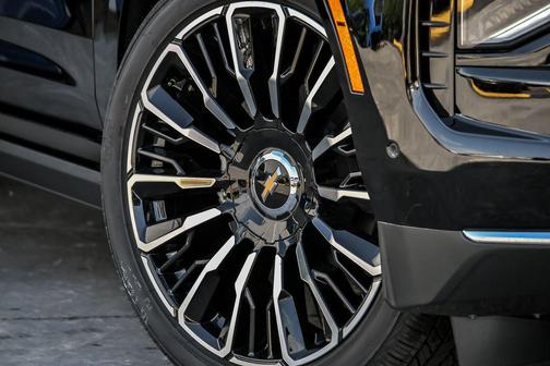 Black 2026 Chevrolet Suburban High Country, 4WD