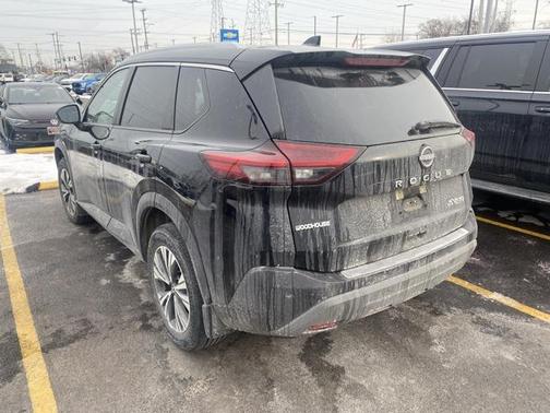 2022 Nissan Rogue SV