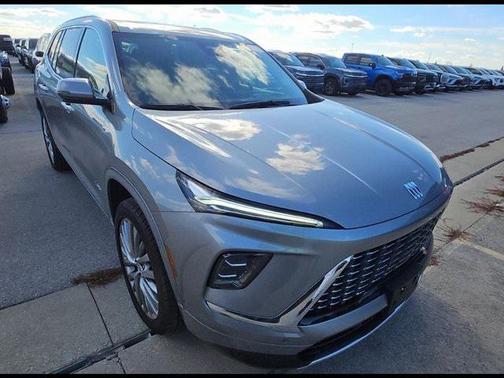 2025 Buick Enclave Avenir FWD