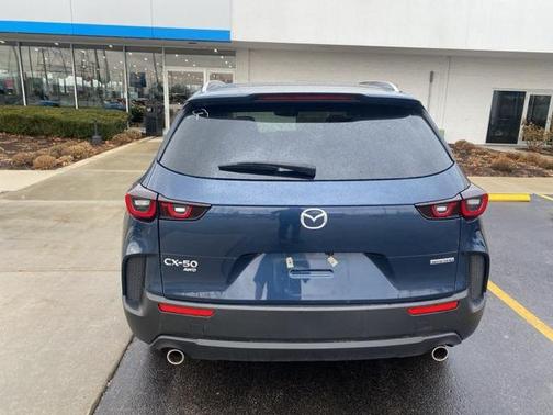 2025 Mazda CX-50 2.5 S Preferred Package