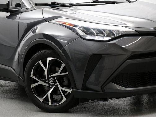 2021 Toyota C-HR XLE