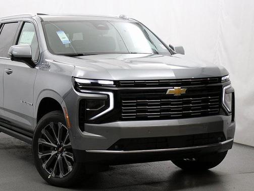 2025 Chevrolet Suburban 4WD High Country