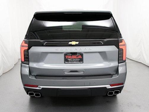 2025 Chevrolet Suburban 4WD High Country