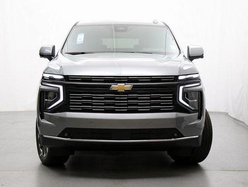 2025 Chevrolet Suburban 4WD High Country