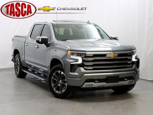 Sterling Gray Metallic 2024 Chevrolet Silverado 1500 High Country