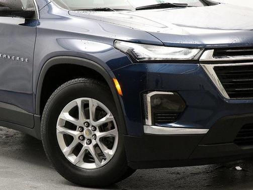 2022 Chevrolet Traverse LS